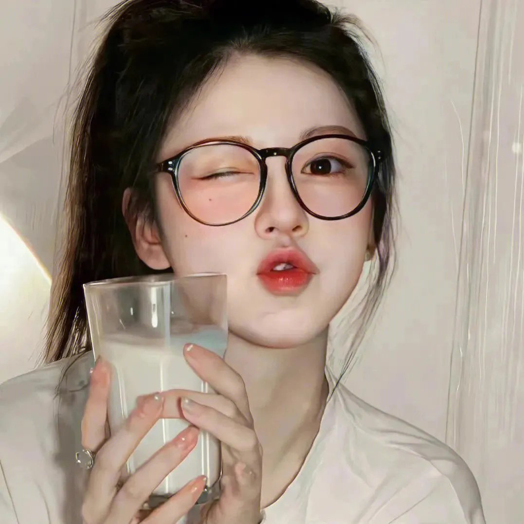 《美丽青年全泰壹》